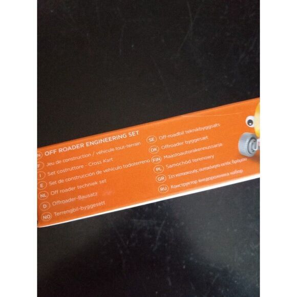 Off Roader Construction S.T.E.M. Engineering Set Black & Decker Toy - Picture 6 of 7